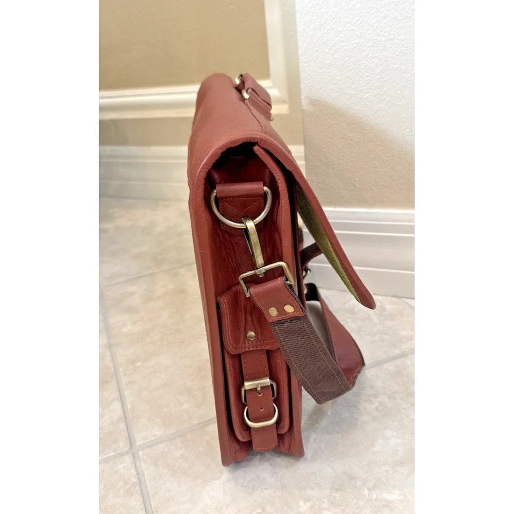 NEW James Leather Brown Briefcase Attaché Bag Career Travel Shoulder Teacher